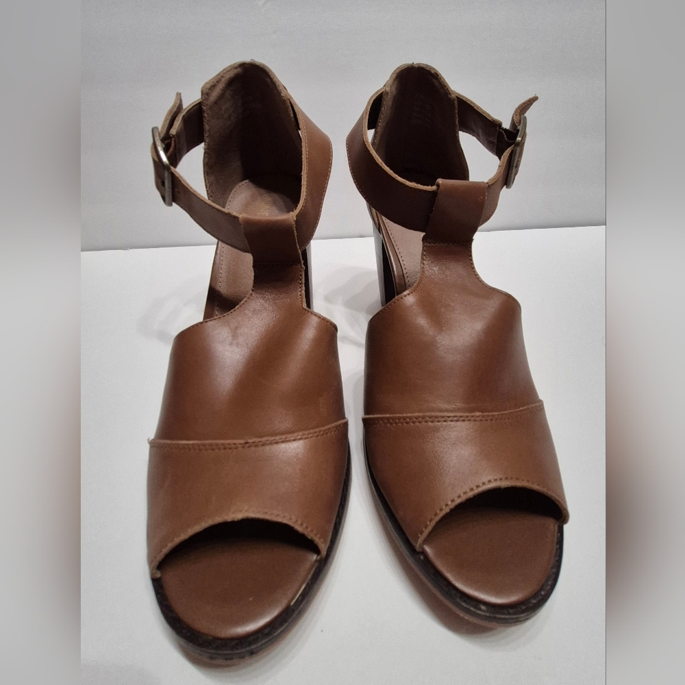 Nine West Leather Women's Saddle Brown Sandals Heels